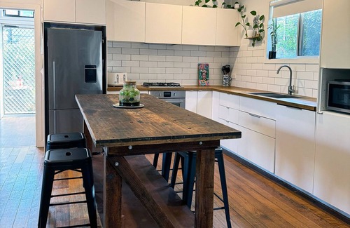 Glenroy Casa | The Roy ✨ Family home close to airport + train