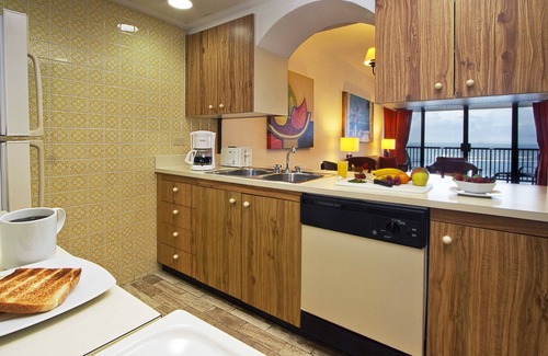 Zona Hotelera Complejo | The Royal Cancun All Suites Resort
