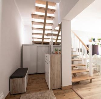 Hunedoara Apartamento | The Royal House