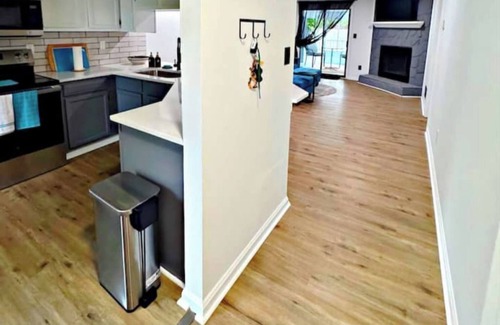Barker Casa | The Royal Oaks Houston Hideaway