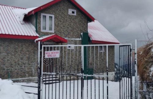 Kumharsain Cabina | The Royal Orchard Homestay by StayApart