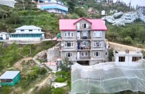 Kumharsain Cabina | The Royal Orchard Homestay by StayApart