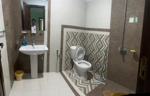 Fatehjang Apartamento | The Royal Reside