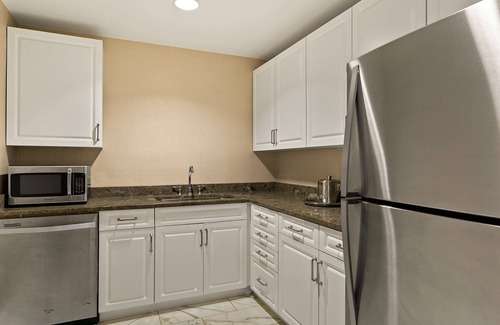 Downtown Baltimore Hotel | The Royal Sonesta Harbor Court Baltimore