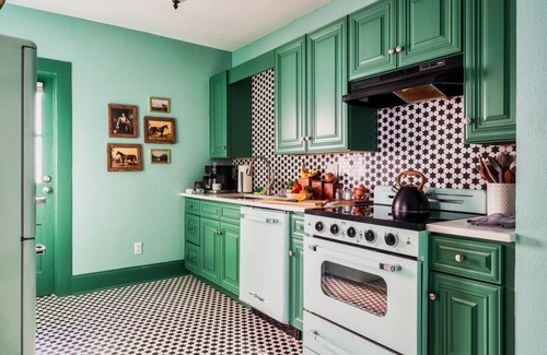 Wesley Heights Apartamento | The Royal Treatment.