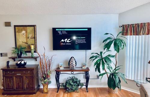 Royal Palm Bay Apartamento | The Royals Fully Stocked, Stylish, High Ratings