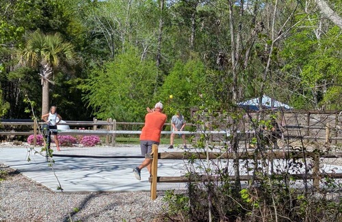 Supply Alquiler De RV | The Rustic Glamping Tent Where Coastal Charm Awaits – 2 Miles from Holden Beach