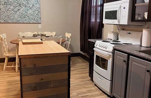 Kings County Apartamento | The Rustic Oasis