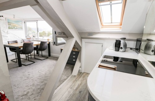 Borth-y-Gest Cabaña | The Sail Loft
