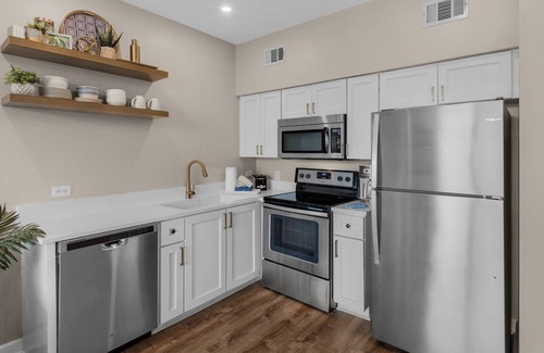 Gulf Place Condominio | The Salty Dog on 30a: Modern Updates, 1 Minute to the Beach!