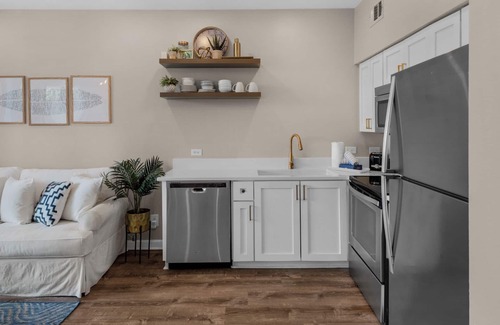Gulf Place Condominio | The Salty Dog on 30a: Modern Updates, 1 Minute to the Beach!