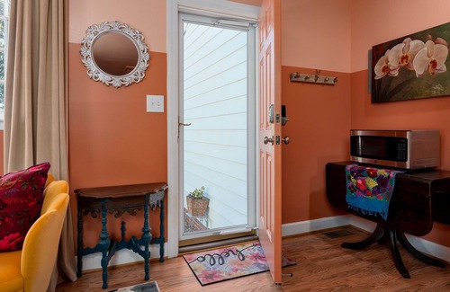 Wilmington Casa | The Salty Peach, A Sweet Retreat