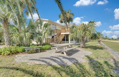 St. George Island Casa | The Salty Snapper