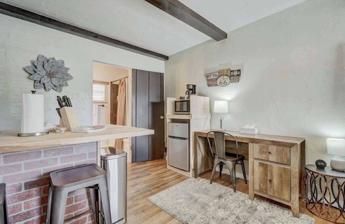 West Colorado Springs Apartamento | The San Ayre Court Studio