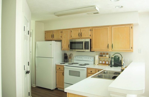 Carolina Forest Condominio | The Sanctuary at River Oaks