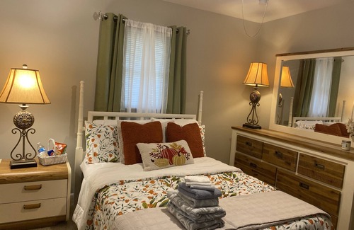 Flat Rock Cama Y Desayuno | The Sanctuary On Huron River