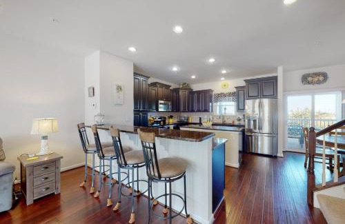 West Ocean City Casa | The Sand Bar at Seaside Village