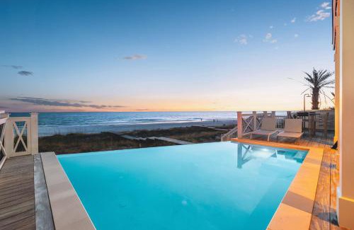 Hollywood Beach Casa | The Sand Castle by 30A Escapes