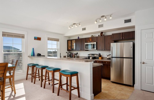 Kill Devil Hills Condominio | The Sand Dollar: Oceanfront Condo, Community Pool, Great Ocean Views!