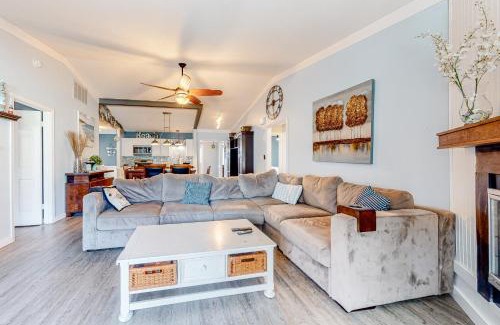 Caine Woods Casa | The Sand Dune