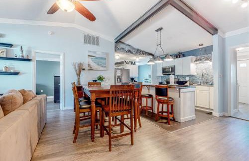 Caine Woods Casa | The Sand Dune