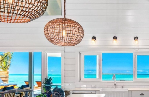 Tar Bay Casa | The Sandbar Luxury Oceanfront Home, 5 Bedroom 5 Bath, Infinity Pool/Hot Tub