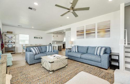 Surfside Beach Casa | The Sandcastle - Beachfront Home - Family Friendly