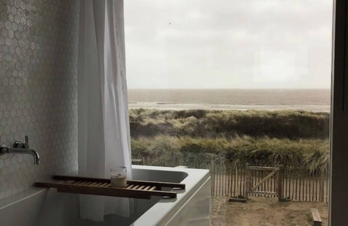Anderby Creek Casa | The Sandy Feet Retreat - Luxury Beach House