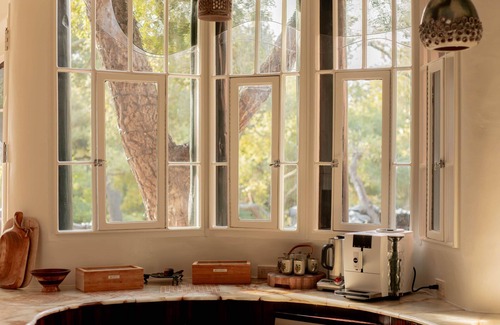 Mission Canyon Casa | The Santa Barbara Whale House