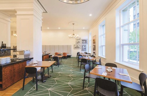 Melbourne Central Business District Hotel | The Savoy Hotel on Little Collins Melbourne