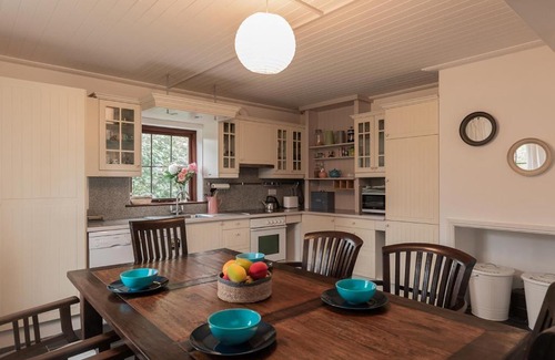 Goleen Casa | The Schooner, Goleen