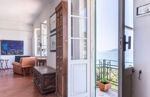 Pugliola Apartamento | El mar en una habitación