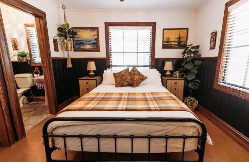 Waratah Casa | The Sea Shack