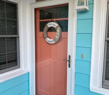 North Carolina Coast Casa | The Sea Shanty - Classic Beach Cottage