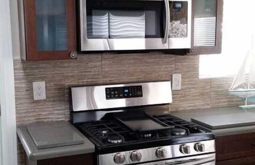 Crown Point Casa | The Seagull House - A pasos de Sail Bay - A / C - ¡Amplio estacionamiento!
