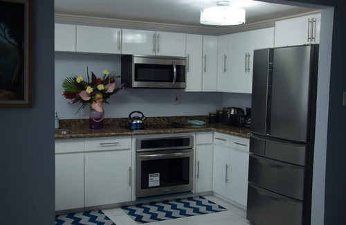 Orange Bay Apartamento | El SeaGull @ Little Bay Country Club, Negril
