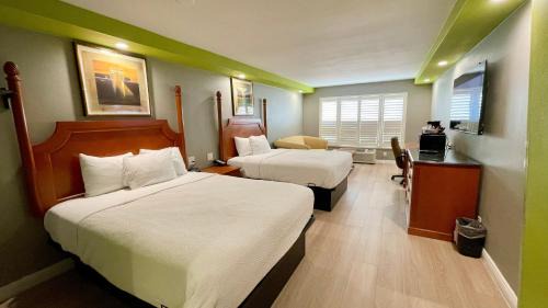 Outer Sunset Hotel | The SeaScape Inn
