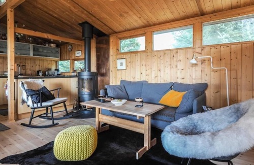 Capital Region Cabina | The Secret Cabin with hot tube close to the Blue Lagoon