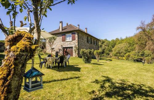 Segur-le-Chateau Casa | The Segur Cottage