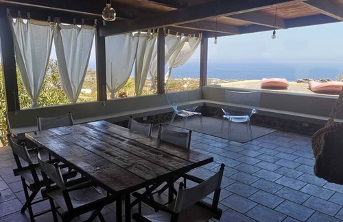 Pantelleria Casa | The Selfish Carob: dammuso Calypso