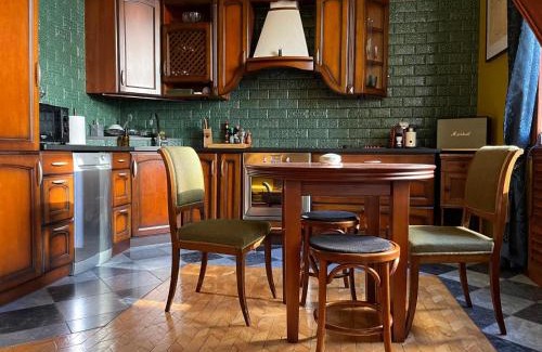 Srodmiescie Południowe Apartamento | The Senator - Luxury Residence near the Royal Łazienki Park