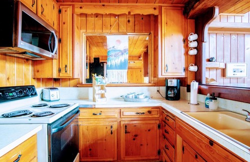 Ponderosa Chalet De Esquí | The Sequoian - Sequoia Monument, Trail of 100 Giants, Kern/Tule rivers