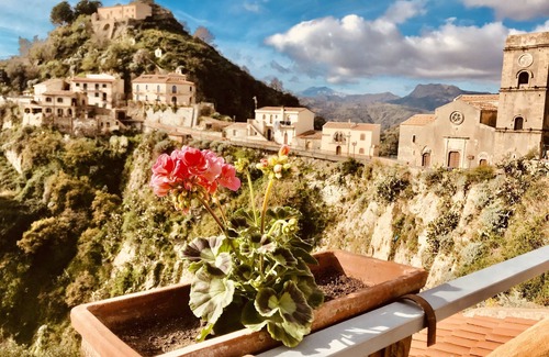 Savoca Casa | La casa de vacaciones Seven views