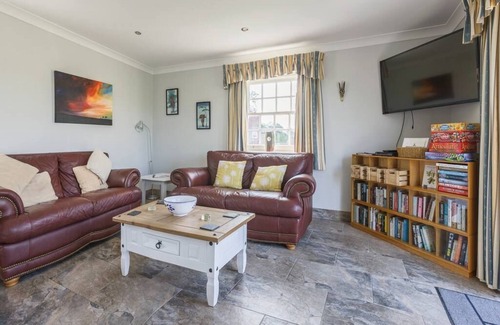 Horncastle Otro | The Shamba, Bainvalley Cottages