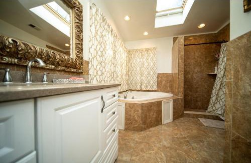 Roxborough Casa | The Shawmont Chateau