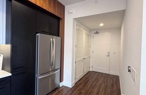 East Village Apartamento | The Shift: Cozy 1BR Apartment with WiFi & AC in Downtown San Diego