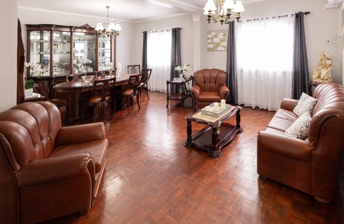Capelas Casa | THE SHIP'S HOUSE