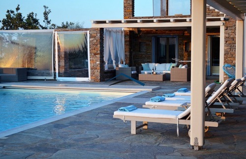 Kea Villa | El "Sigma Sunset Estate" con una piscina e increíbles vistas al mar y al atardecer.