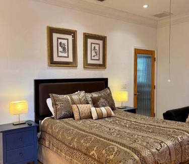 Lake Alfred Casa | The Signature Orange Grove Suite