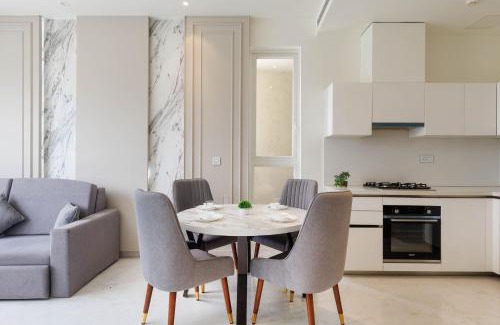 Bengaluru Apartamento | The Silvertone by RedOlive-Leela Residency-1 BHK